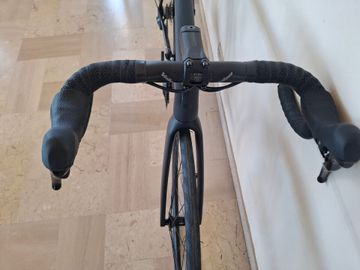 Cannondale caad 14 Custom Shimano 105 2026 Road & Gravel usato, Nero — immagine 6 di 13