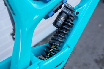 Gebrauchtes YT Industries Tues CORE 4 27 2022 Frameset 2022 Mountainbike, Blau, 27.5 — Bild 5 von 6