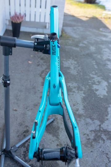 Used YT Industries Tues CORE 4 27 2022 Frameset 2022 Mountainbike, Blue, 27.5 — image 2 of 6