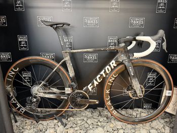 Used Factor Ostro SRAM Force eTap AXS 2026 Road & Gravel