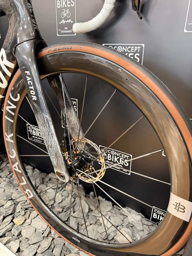 Used Factor Ostro SRAM Force eTap AXS 2026 Road & Gravel, Black — image 3 of 7