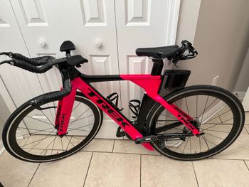 Used Trek Speed Concept 2018 2018 Road & Gravel, Red — image 7 of 7