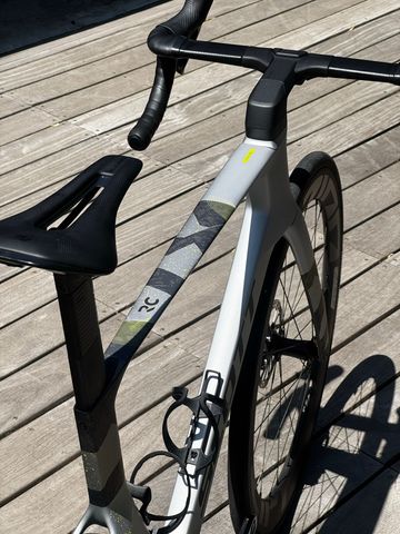 Gebrauchtes Scott Foil RC 30 2025 2025 Road & Gravel, Hellgrau — Bild 5 von 5