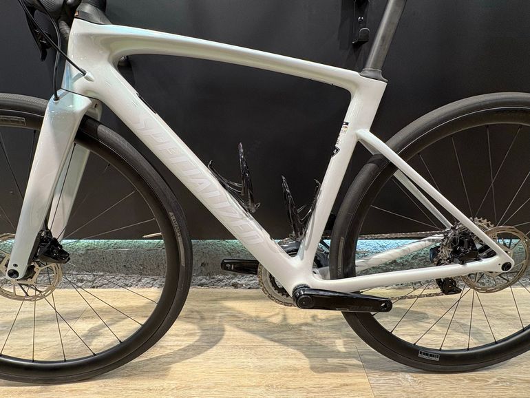 Brugt Specialized Roubaix SRAM Rival eTap AXS 2024 Road & Gravel — billede 4 af 4