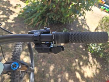 Używany Lapierre Zesty CF 9.9 2026 2026 Mountainbike — zdjęcie 10 z 19