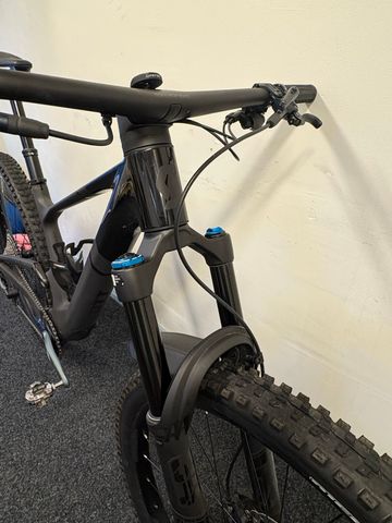 Used Scott Spark ST 910 TR 2024 2024 Mountainbike, Black, 29 — image 6 of 12
