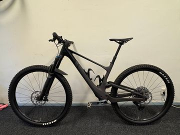 Used Scott Spark ST 910 TR 2024 2024 Mountainbike, Black, 29 — image 4 of 12