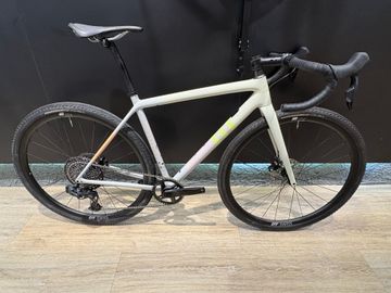 Gebrauchtes Specialized Crux Expert 2022 2022 Road & Gravel