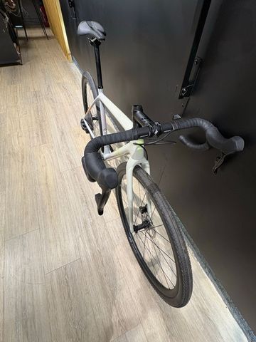Specialized Crux Expert 2022 2022 Road & Gravel usato, Bianco — immagine 5 di 6