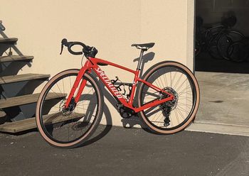Używany Specialized Diverge Sport Carbon 2025 2025 Road & Gravel