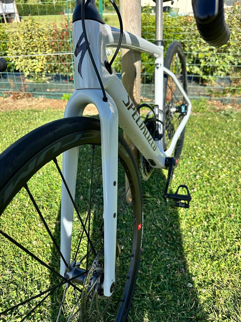 Specialized Diverge Base Carbon 2021 Frameset 2021 Road & Gravel usato, Grigio chiaro — immagine 2 di 5