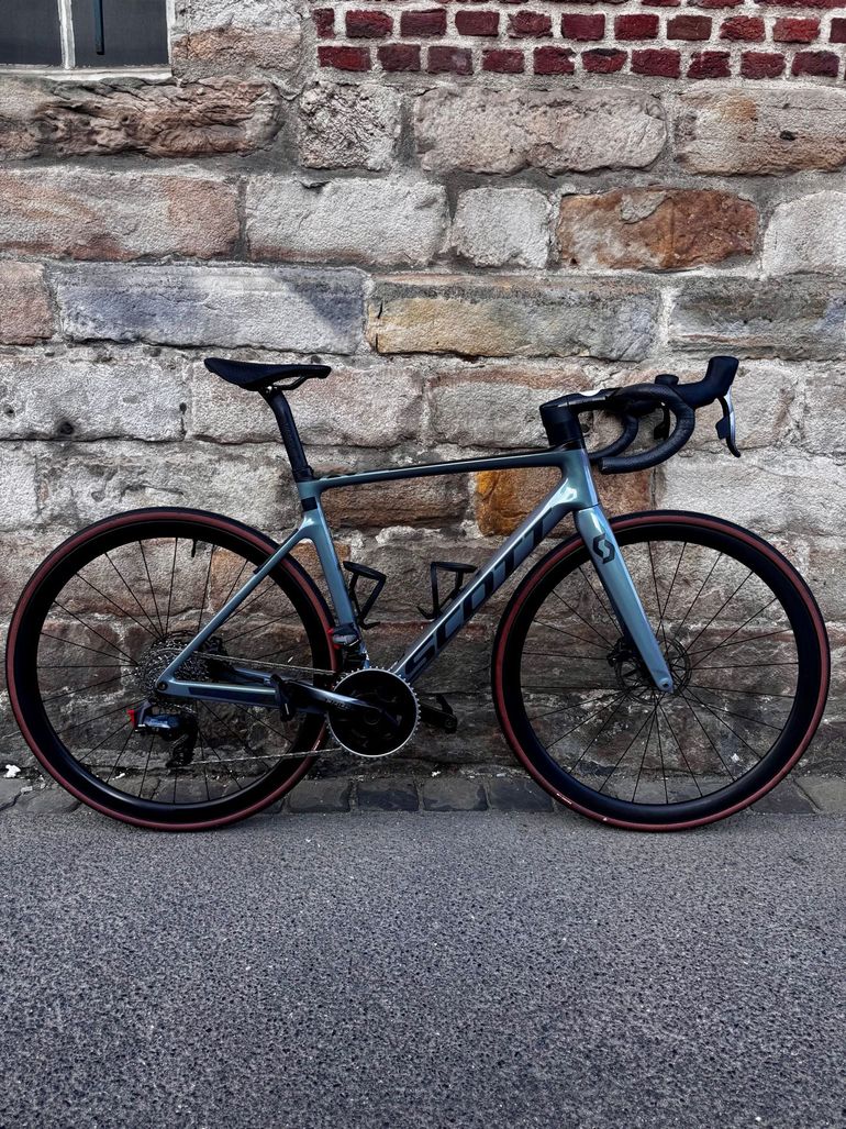 Brugt Scott Addict RC 10 2021 2021 Road & Gravel — billede 2 af 8