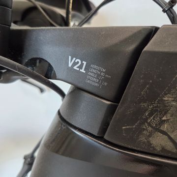 Used Canyon Speedmax CF 8.0 Di2 2019 2019 Road & Gravel, Black — image 9 of 10
