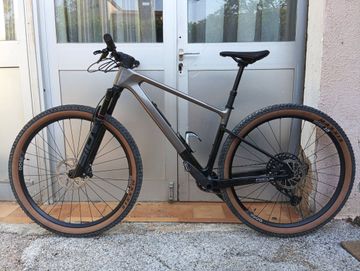 Gebrauchtes Focus Raven SRAM GX Eagle 2025 Mountainbike, Schwarz — Bild 1 von 7