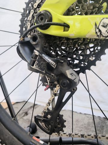 Tweedehands Trek Slash 8 29 2019 2019 Mountainbike — afbeelding 40 van 52
