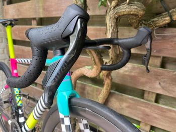 Použité Quick Pro Custom SRAM Force eTap AXS 2025 Road & Gravel — obrázek 8 z 22