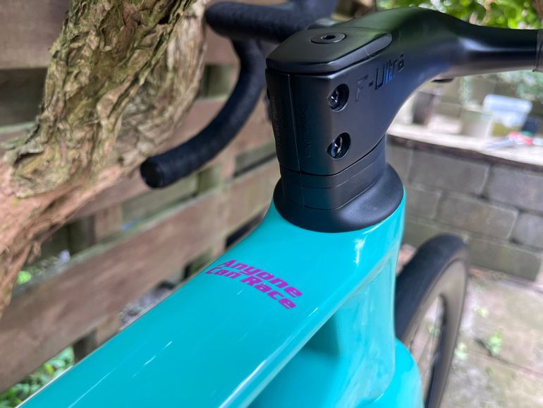 Použité Quick Pro Custom SRAM Force eTap AXS 2025 Road & Gravel — obrázek 6 z 22