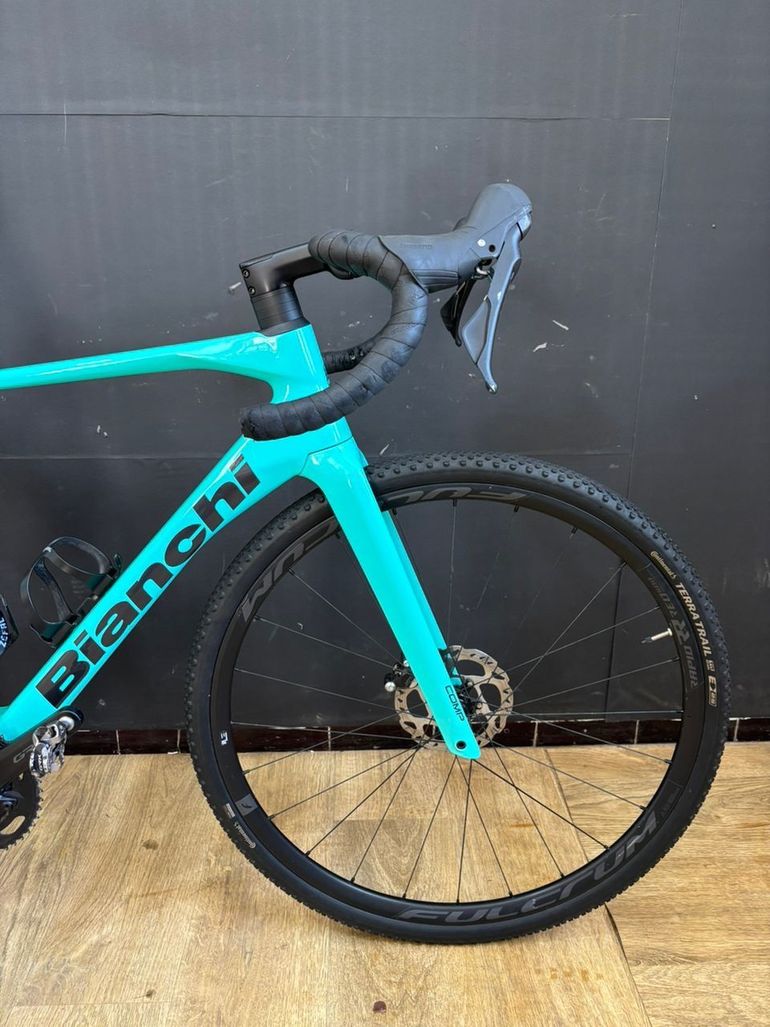 Brugt Bianchi Impulso COMP GRX 610 disc 2025 2025 Road & Gravel — billede 5 af 11