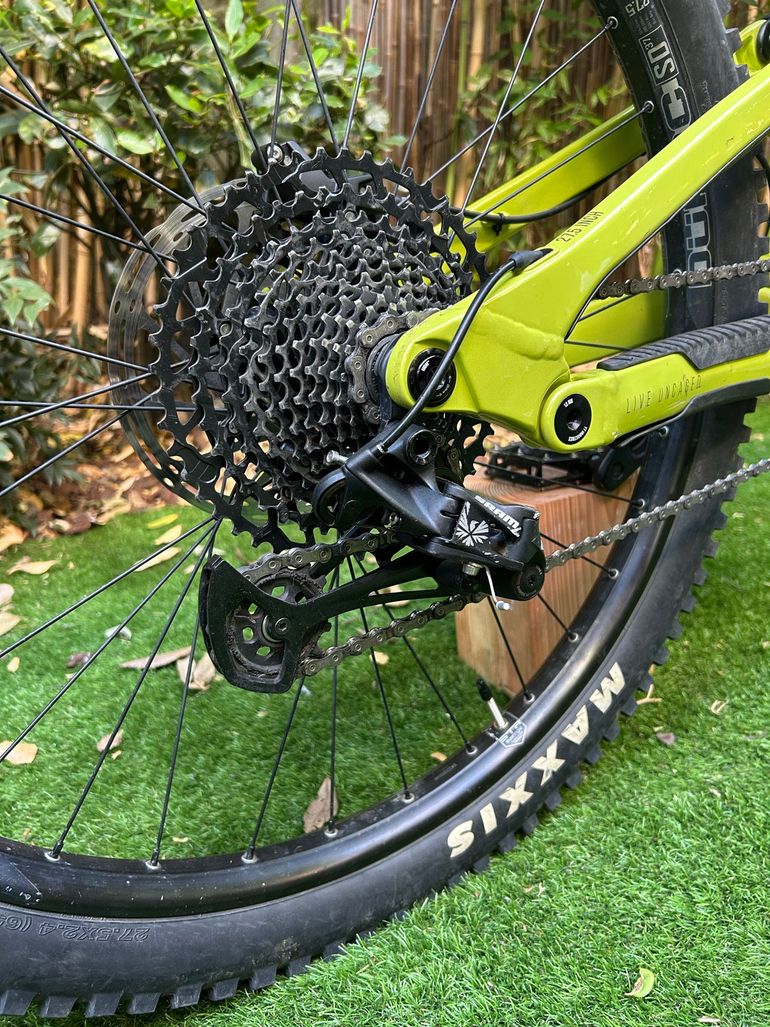 Gebrauchtes YT Custom SRAM NX Eagle 2024 Mountainbike, Grün — Bild 8 von 14