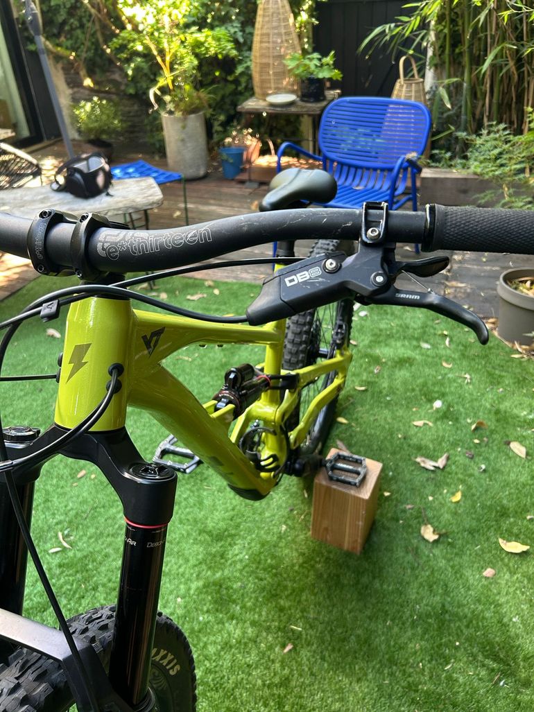 Gebrauchtes YT Custom SRAM NX Eagle 2024 Mountainbike, Grün — Bild 2 von 14