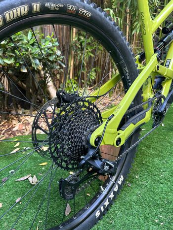 Gebrauchtes YT Custom SRAM NX Eagle 2024 Mountainbike, Grün — Bild 10 von 14