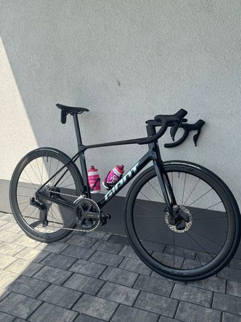 Używany Giant TCR Advanced Pro 1 Di2 2025 2025 Road & Gravel