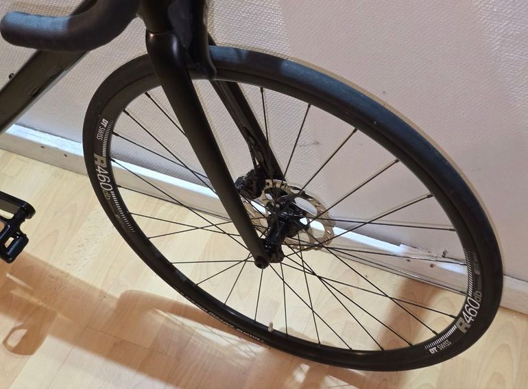Used Cannondale Caad Shimano 105 2025 Road & Gravel, Black — image 9 of 31