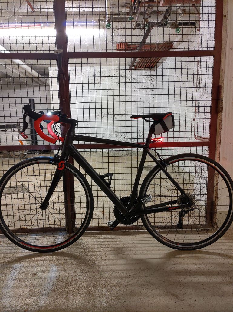 Käytetty Scott 10 2019 Road & Gravel — kuva 3 / 6