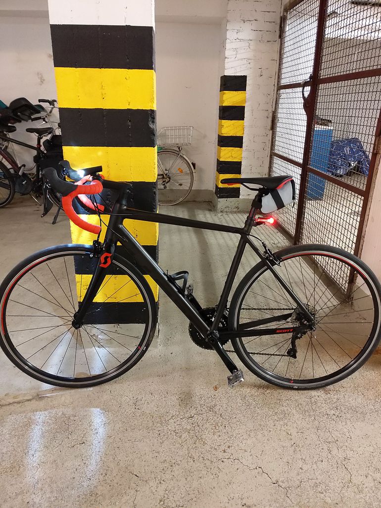 Käytetty Scott 10 2019 Road & Gravel — kuva 2 / 6
