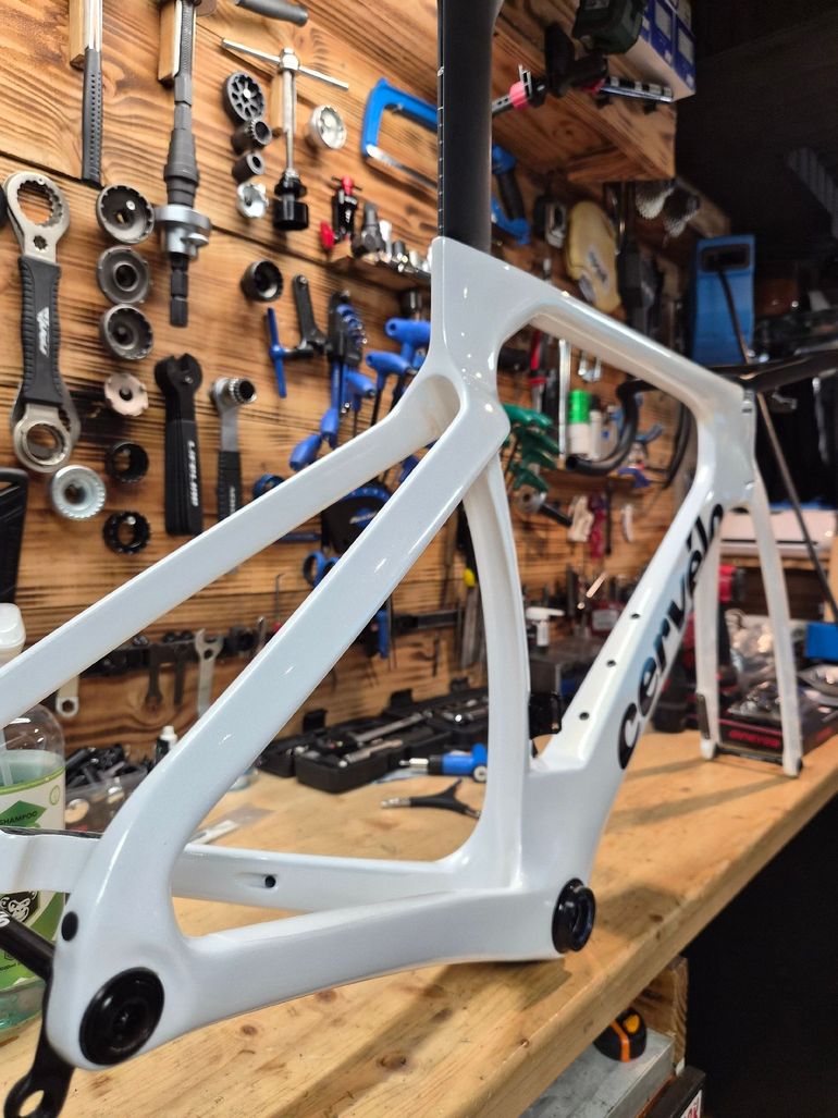 Used Cervélo S5 Frameset 2026 Frameset 2026 Road & Gravel, White — image 3 of 4