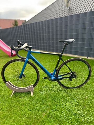 Gebrauchtes Canyon Ultimate CF SL 7 eTap 2023 2023 Road & Gravel, Schwarz — Bild 5 von 13