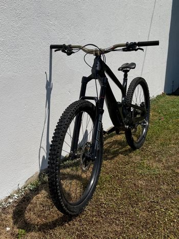 Used Cannondale Jekyll 2 2023 2023 Mountainbike, Black, 29 — image 5 of 6