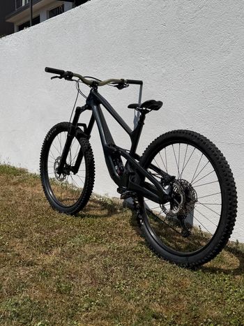 Used Cannondale Jekyll 2 2023 2023 Mountainbike, Black, 29 — image 6 of 6