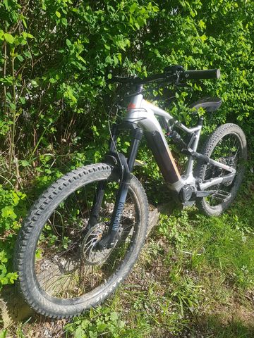 Lapierre Overvolt AM 5.5 2021 2021 MTB usato