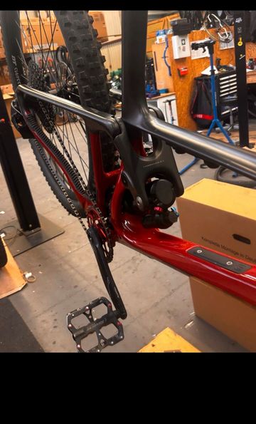 Brugt Mondraker FOXY CARBON R 2022 2022 Mountainbike — billede 10 af 13