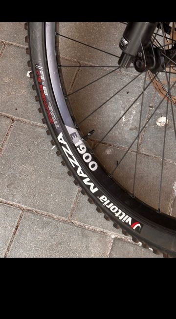 Brugt Mondraker FOXY CARBON R 2022 2022 Mountainbike — billede 5 af 13