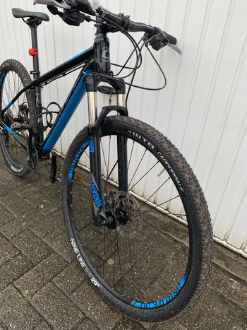 Gebrauchtes Cannondale Trail 3 2017 2017 Mountainbike, Blau, 27.5 — Bild 7 von 9