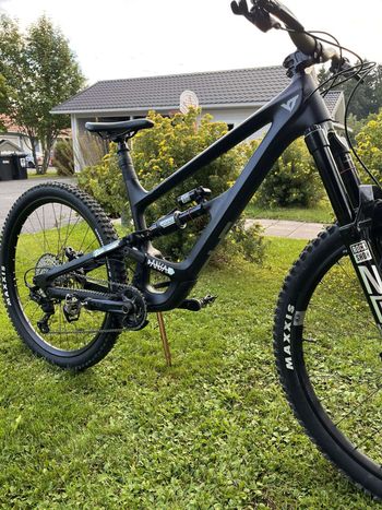 Brugt YT Industries Capra CORE 4 29 2024 2024 Mountainbike — billede 4 af 6