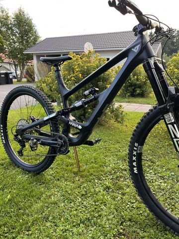Tweedehands YT Industries Capra CORE 4 29 2024 2024 Mountainbike — afbeelding 4 van 6