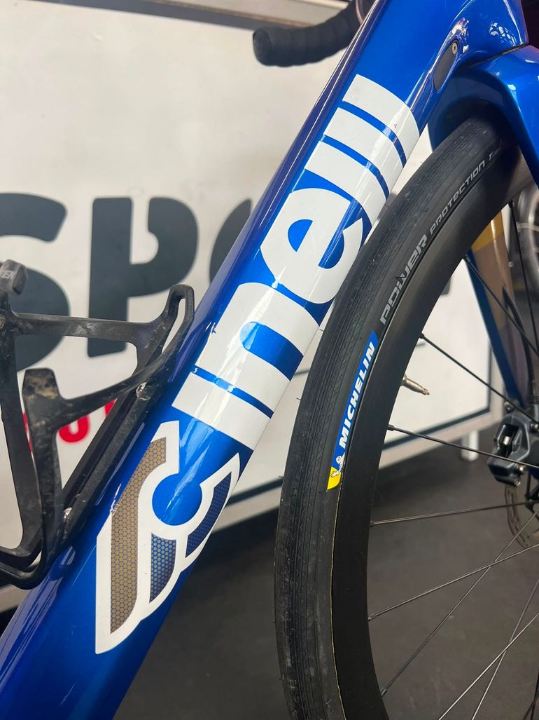 Použité Cinelli Superstar SRAM Force eTap AXS 2025 Road & Gravel — obrázek 10 z 17