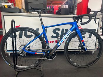 Použité Cinelli Superstar SRAM Force eTap AXS 2025 Road & Gravel — obrázek 7 z 17