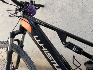 Used Whistle Custom L-TWOO RX 2022 Mountainbike, Black — image 6 of 14