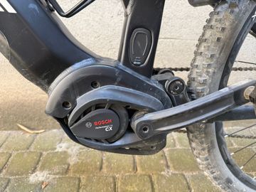 Used Whistle Custom L-TWOO RX 2022 Mountainbike, Black — image 2 of 14