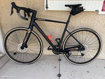 Used Scott Contessa 25 2024 Road & Gravel, Purple — image 1 of 5