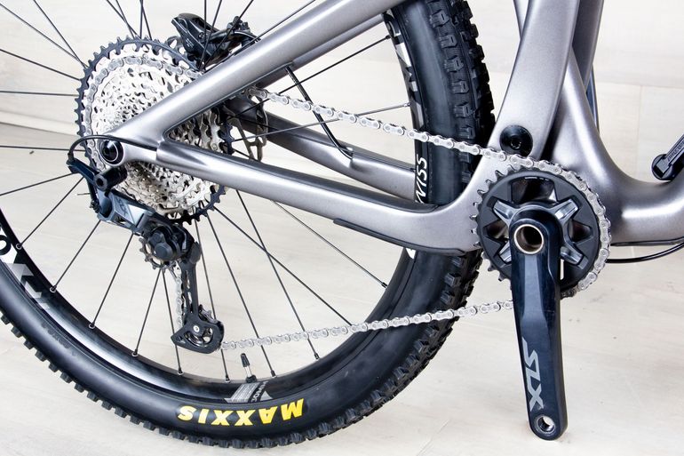 Used Yeti SB115 2022 Mountainbike, Light Gray — image 6 of 16