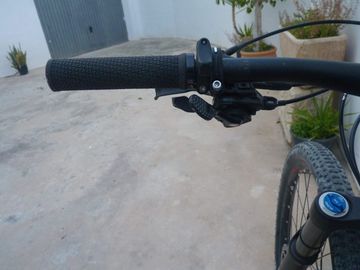 Trek Fuel EX 8 29 2017 2017 Mountainbike usato, Nero — immagine 21 di 25