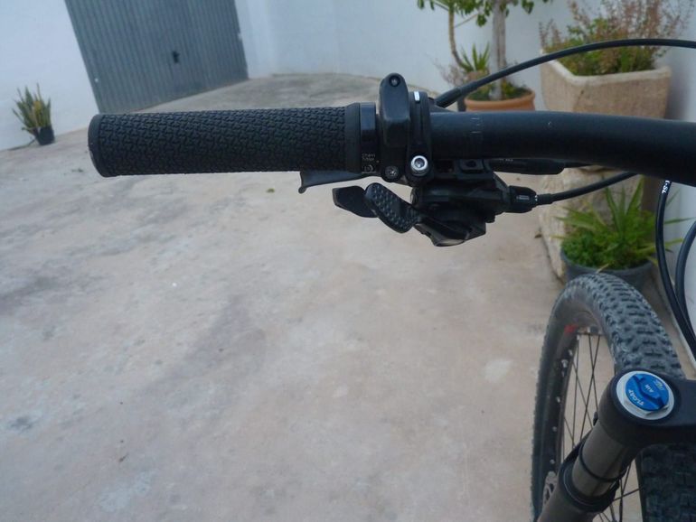 Brugt Trek Fuel EX 8 29 2017 2017 Mountainbike — billede 21 af 25