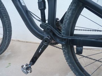 Trek Fuel EX 8 29 2017 2017 Mountainbike usato, Nero — immagine 7 di 25