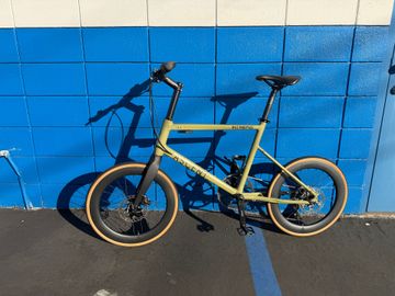 Used Ascent Custom Shimano 105 Urban & Touring