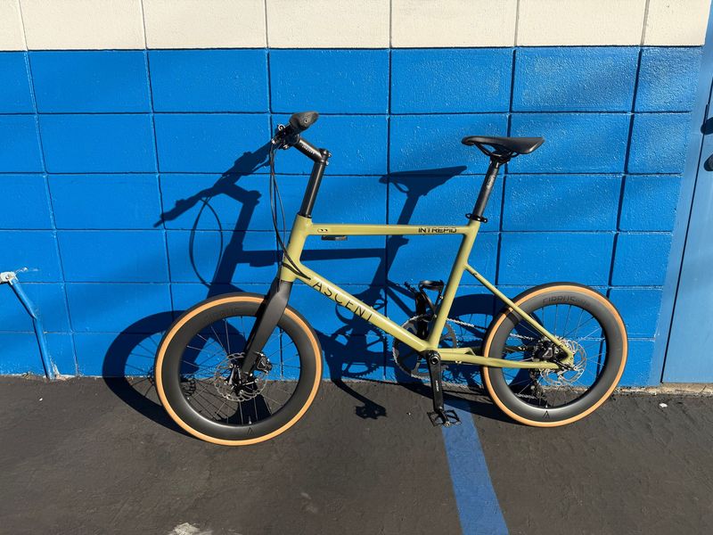 Used Ascent Custom Shimano 105 Urban & Touring
